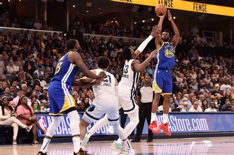 what nba teams are playing today.
